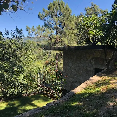 Sobreiro Valley - Casa Firmino * 비에이라도미노