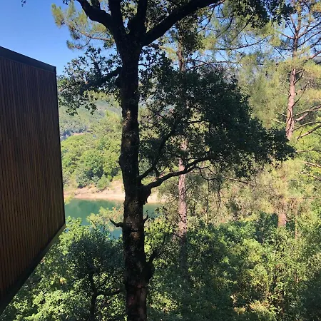 בית נופש Sobreiro Valley - Casa Firmino ויירה דו מיניו